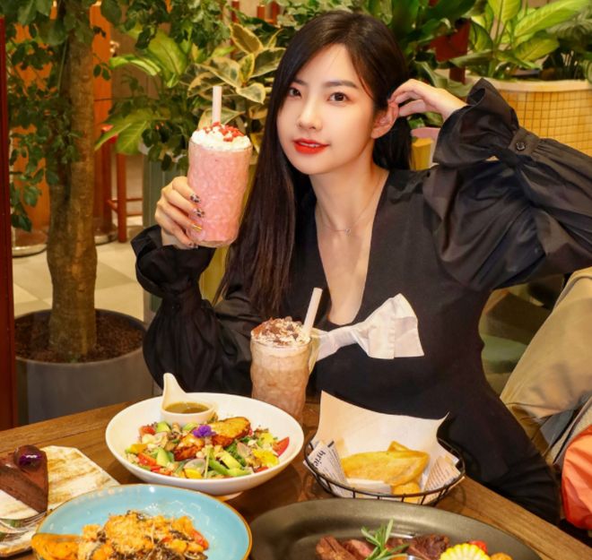 网红探店说实话称牛排硬的像鞋底随后被餐厅起诉要求赔偿158W